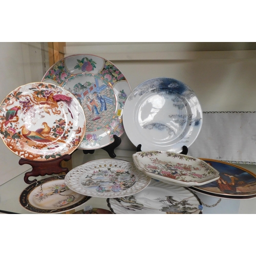 233 - Oriental - style plates