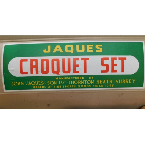 84 - Jacques - croquet set - complete/used