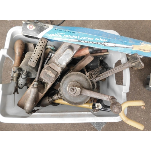 512 - Box of old tools etc.