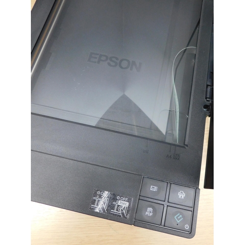 589 - Epson Perfection V33 flat bed scanner W/O