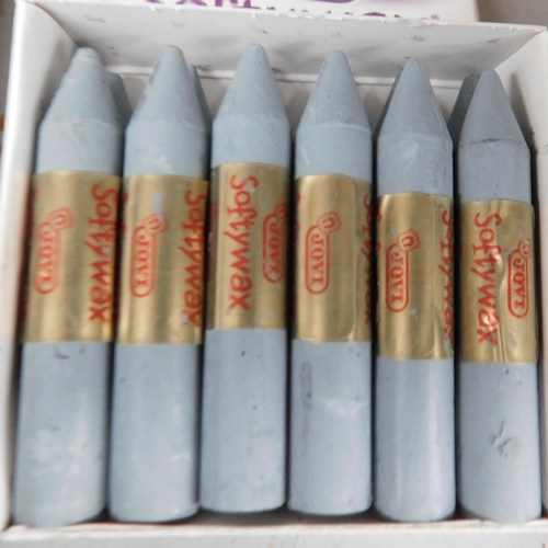 592 - 4 Boxes of Jovicolor wax crayons in grey - (200 packs of 12 in total)