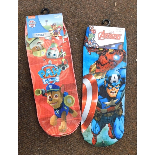 600 - Large box of new socks; 6-8 years - Avengers and Paw Patrol