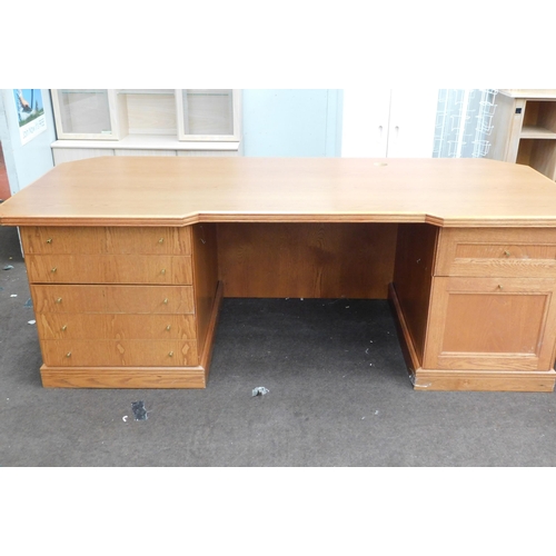 751 - Large office desk - 5 drawer + 2 drawer