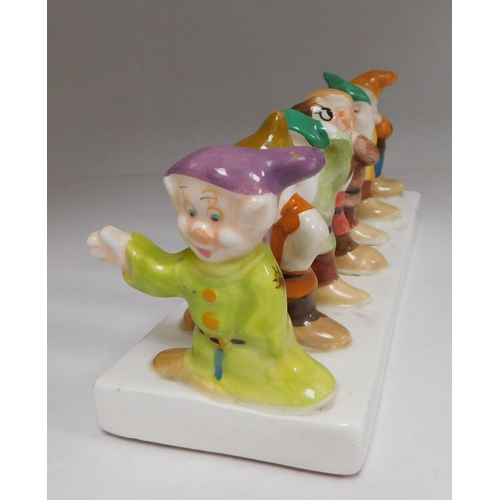 103 - Vintage - Snow White & The seven dwarfs - ceramic toast rack