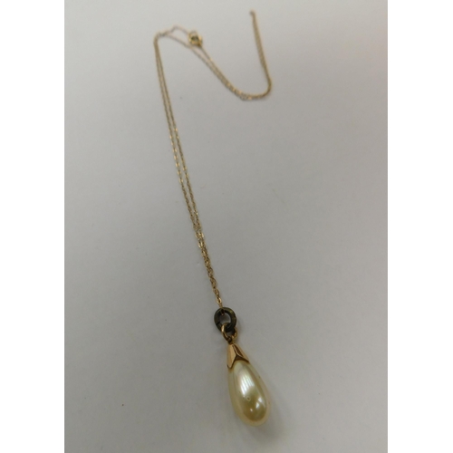 107 - 9ct gold necklace - with pearl drop pendant