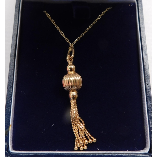 108 - 9ct Gold chain - with 9ct ball & tassel drop pendant