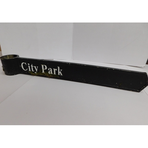 187 - Cast Iron - City Park sign