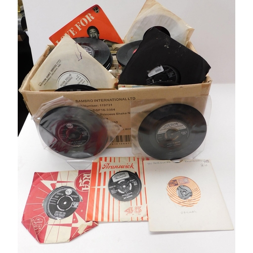 45A - Mixed 45s - including Elvis Presley