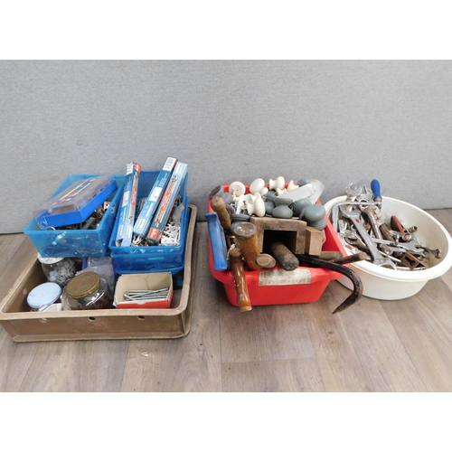 518 - Collection of tools and supplies incl. spanners, saws and screws