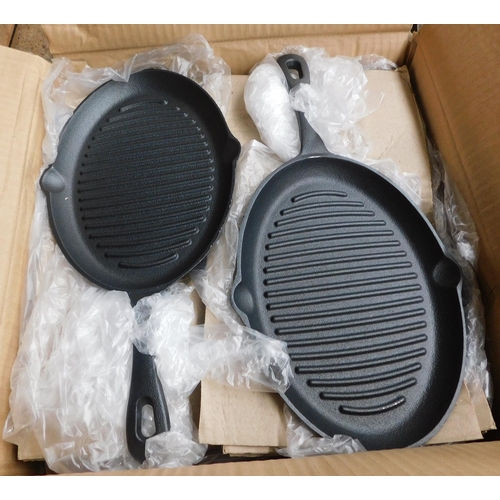 591 - Box of 10 cast griddle pans