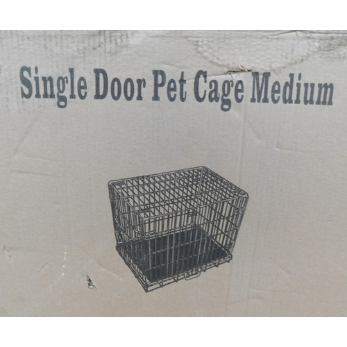 602 - Single door pet cage (medium) - box damaged