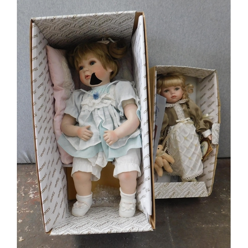 686A - 2 Ceramic dolls - damage to 1 face