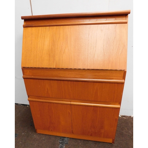 736 - Retro writing bureau with drawer and cupboard