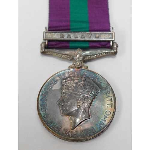 242 - George VI era - British Military issue - silver General Services Medal with Malaya bar/ribbon/box & ... 