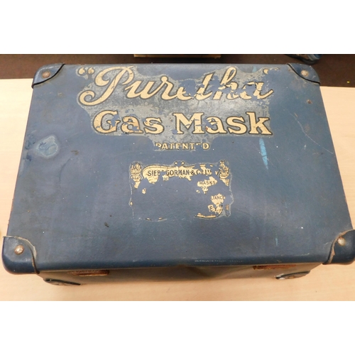 263 - Gas mask & case