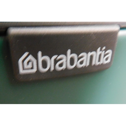 541 - Kitchen bin by Brabantia with self close...