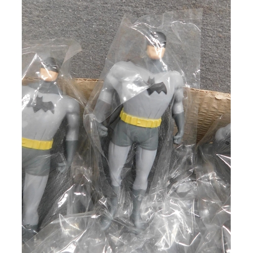 573 - Batman figures