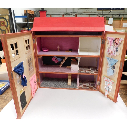 51 - Wooden - dolls house