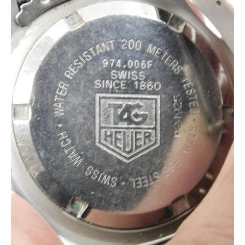 209 - Gentleman's Tag Heuer -  wristwatch W/O original strap - water resistant/200m - serial No. 974006F