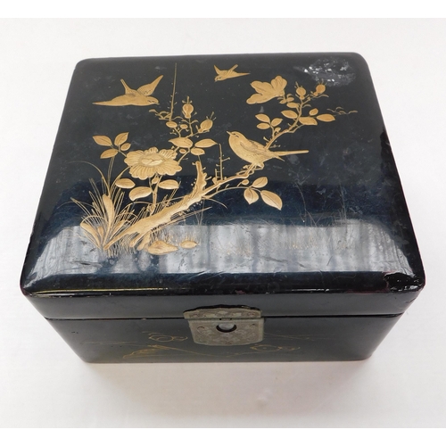 247 - Oriental/lacquered box - & cloisonné napkin rings