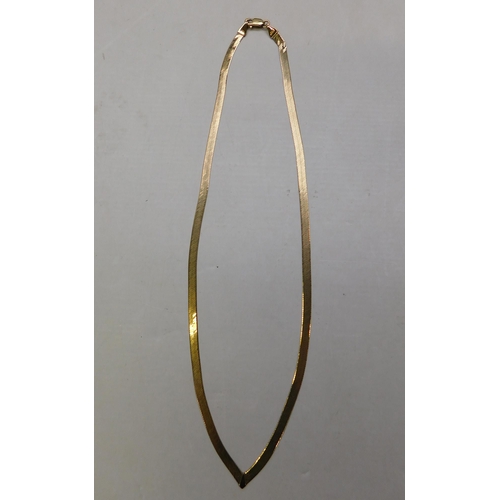 253 - 9ct gold - Herringbone link necklace - 5.1g