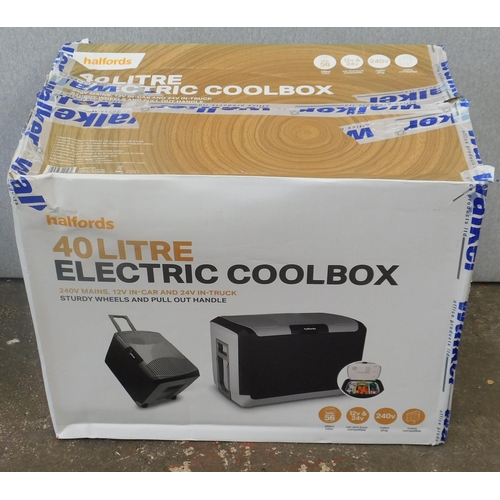 708 - New 40L cool box