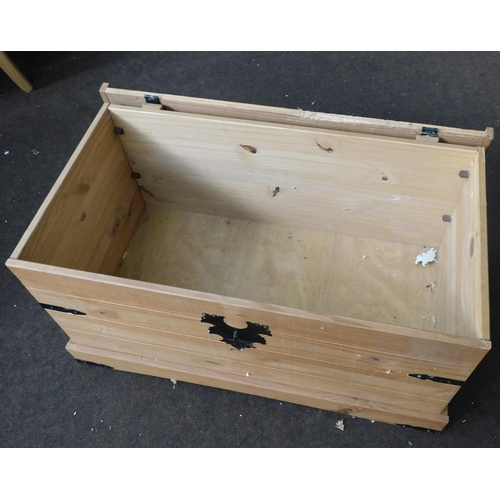 741 - Pine chest/blanket box