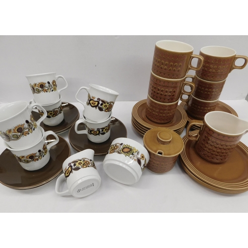 92 - Meakin & Hornsea/part coffee sets  - & cutlery