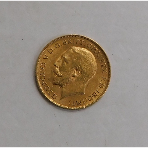 142 - Antique George V - 1911 dated/22ct Gold - Half Sovereign coin