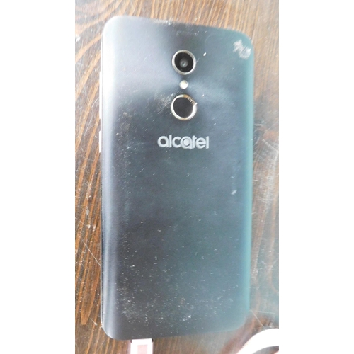 736A - Alcatel 5011A phone W/O with charger - unlocked