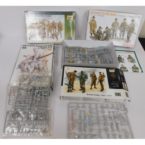 181 - Four - military model kits including - Dragon/Trumpeter/ Zvezda & MB - boxed