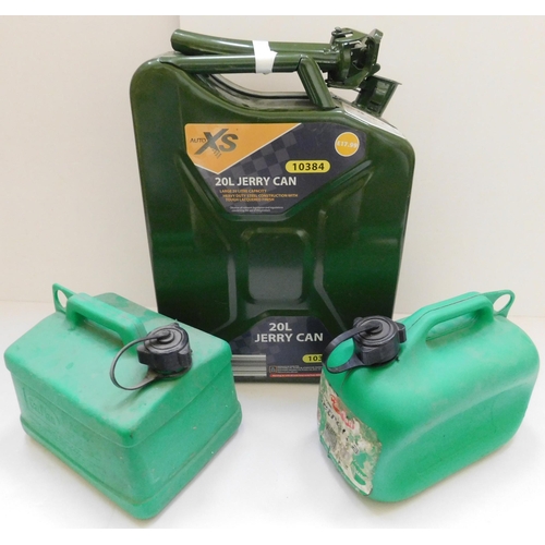 501 - Jerry can and 2 petrol cans