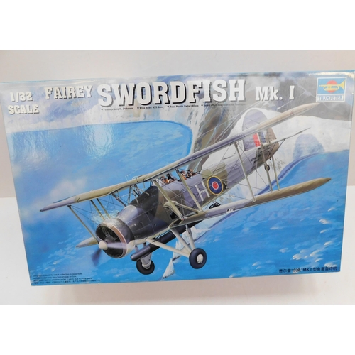 521 - New/boxed Trumpeter Fairey Swordfish :32 scale model