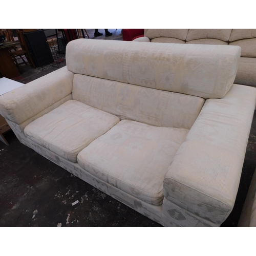 569A - Ultra wide single sofa and two seater sofa