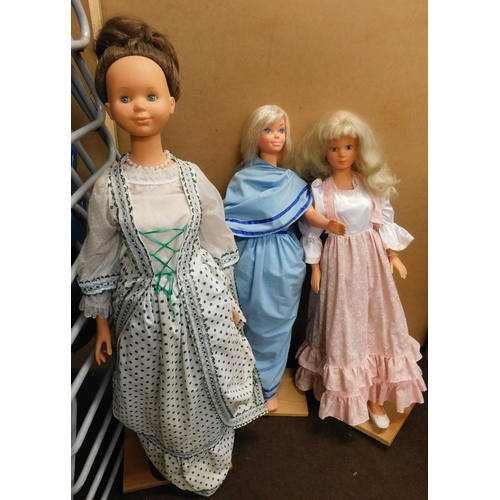 596 - Three vintage dressed shop display dolls - tallest approx. 41