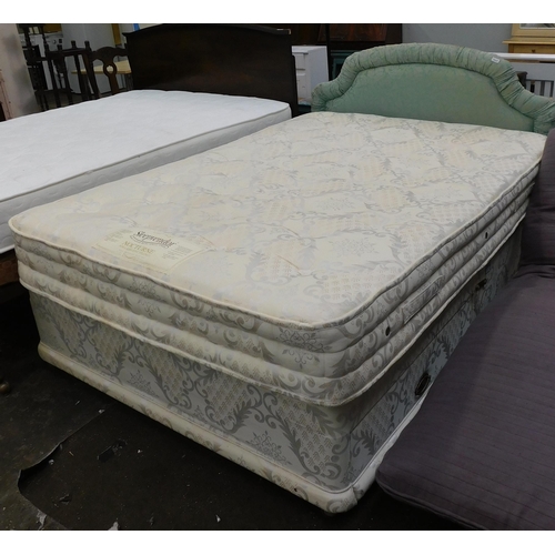 765A - Double divan bed with two drawers and sleep vendor mattress