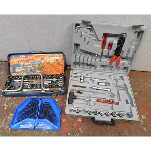 511 - Two cased socket sets and 15x piece allen keys...