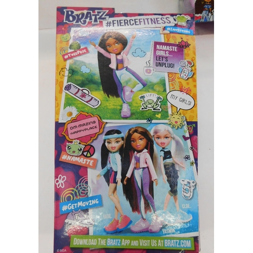 534 - Two new Bratz 'Dare to Bliss Out' doll 'Yasmin'...