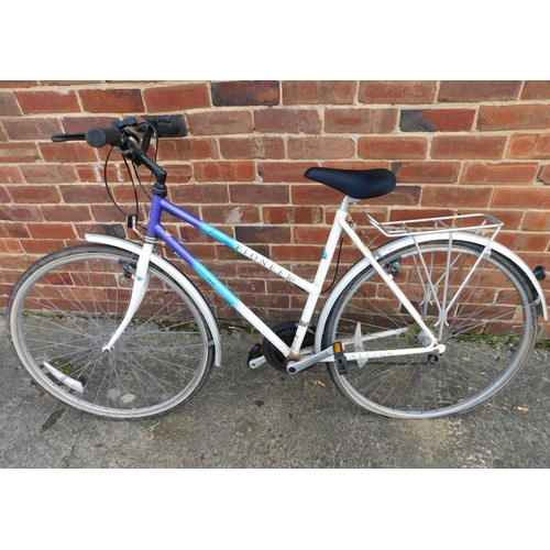 819 - Raleigh Prestige ladies road bike - 12 gears...