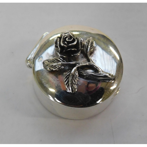 96 - Silver rose - pill box