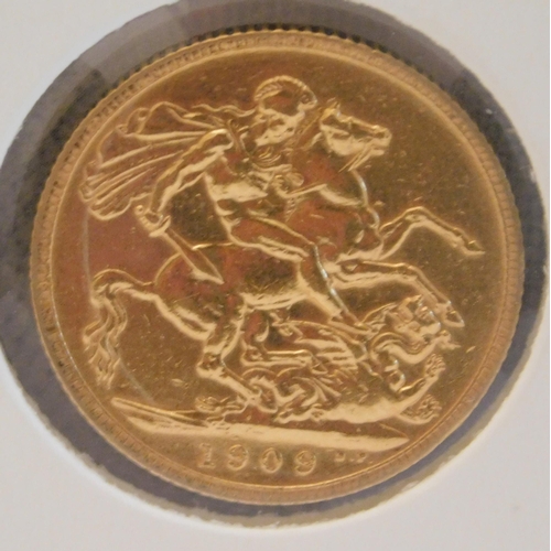 118 - Antique Edward VII/1909 dated - 22ct gold/full Sovereign coin - BUYERS COMMISSION 10%