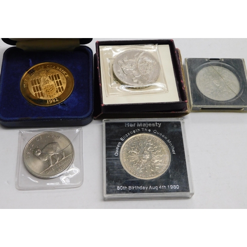 140 - Commemorative - Crown coins