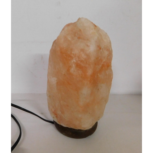 302 - Salt lamp