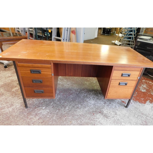 567 - Five drawer desk