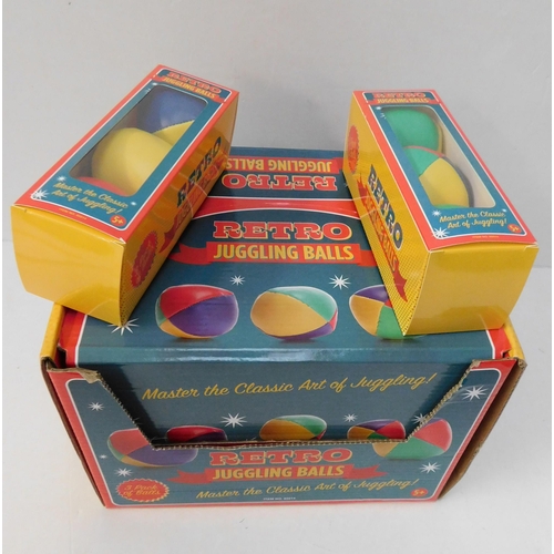 581 - Four new juggling ball sets