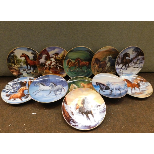 618 - Selection of Royal Doulton plates