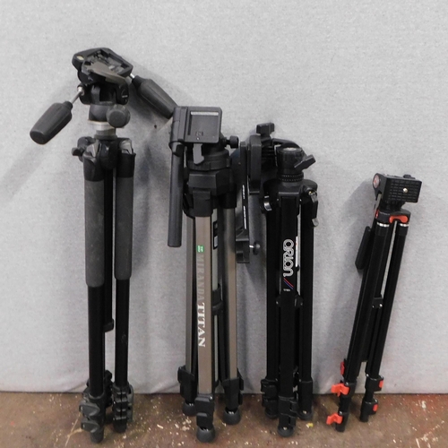 679A - Selection of camera tripods