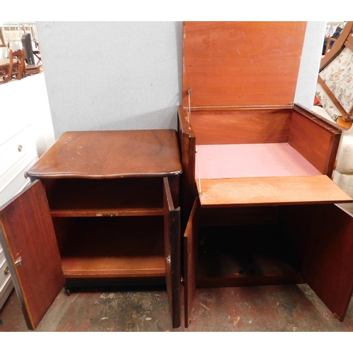 768 - Vintage cabinet with lift top and vintage cabinet on castors