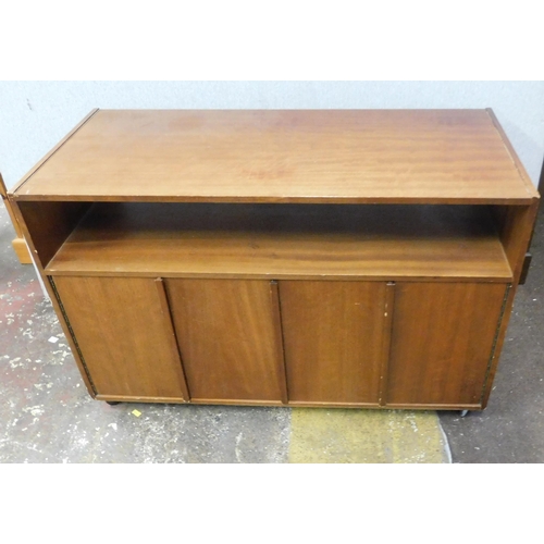 775 - Mid-century media unit with folding doors and LP storage area