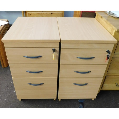 797 - Two 3 drawer office cabinets with keys